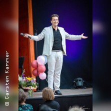 Schlager Dinnershow mit Enrico Scheffler 20.11.2026 Mythenresort Heimdall