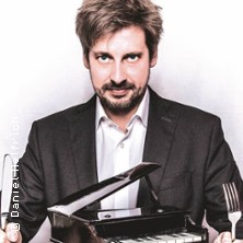 Daniel Helfrich - Trennkost ist kein Abschiedsessen 02.05.2027 Brentanoscheune