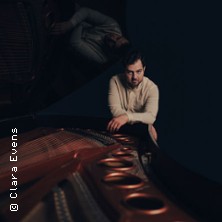 Burak Çebi - Eine Hommage an Ludovico Einaudi 12.11.2026 Die Glocke